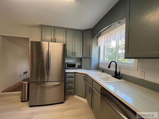 322 N St Charles Street, Salmon, ID 83467