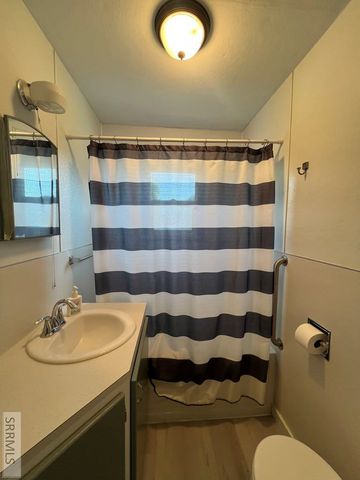 322 N St Charles Street, Salmon, ID 83467