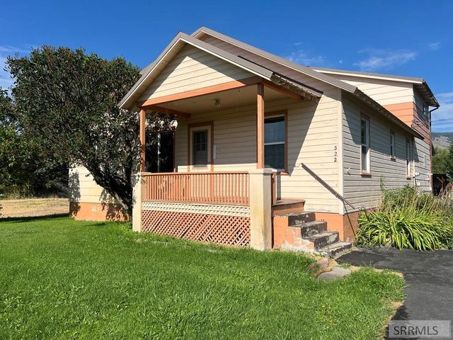 322 N St Charles Street, Salmon, ID 83467