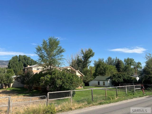 322 N St Charles Street, Salmon, ID 83467