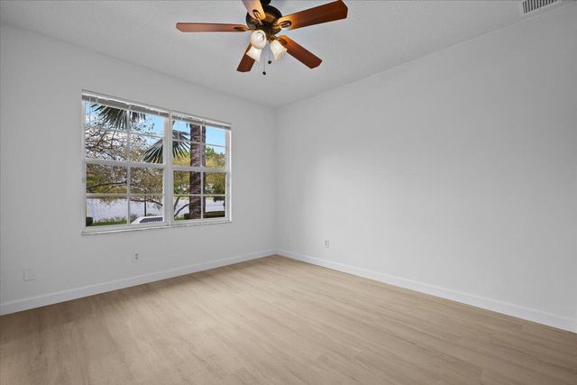 170 Evergrene Parkway, Palm Beach Gardens, FL 33410