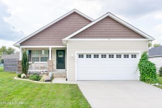 197 Panther Valley Rd, Crossville, TN 38555