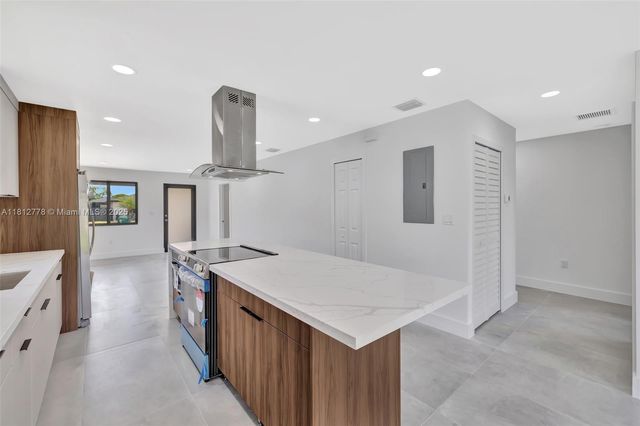 2411 NW 153 St, Miami Gardens, FL 33054