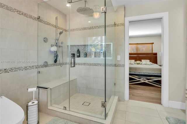 15726 SW 76th Ter, Miami, FL 33193