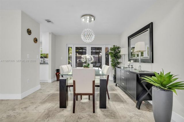 15726 SW 76th Ter, Miami, FL 33193