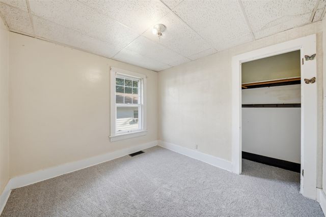 3930 9th Street, Des Moines, IA 50313