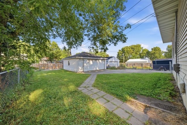 3930 9th Street, Des Moines, IA 50313