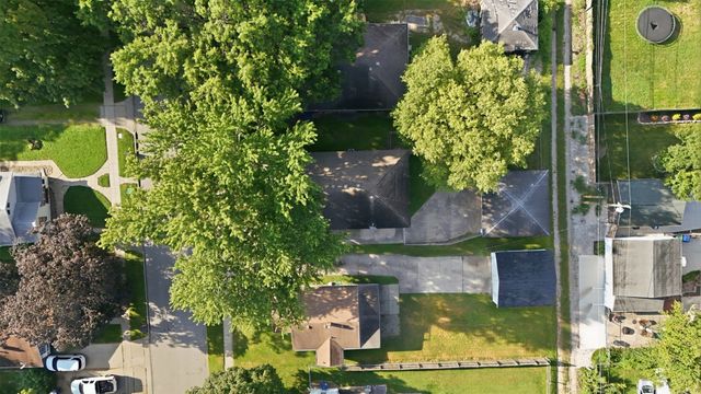 3930 9th Street, Des Moines, IA 50313