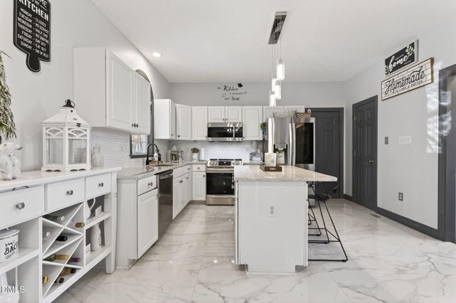 3486 Highway 70, Smithfield, NC 27577