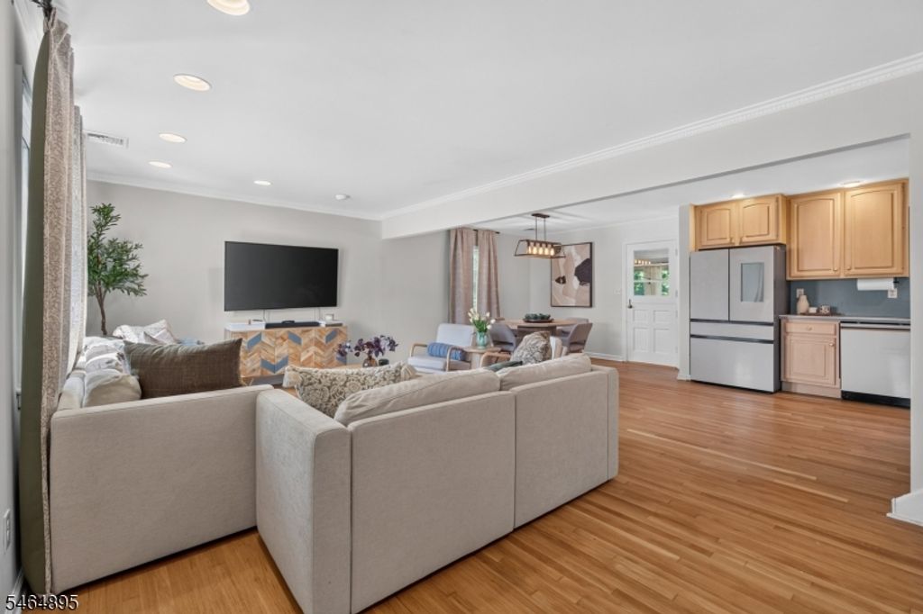 2745 Academy Rd, Union Twp., NJ 07083 — photo 5