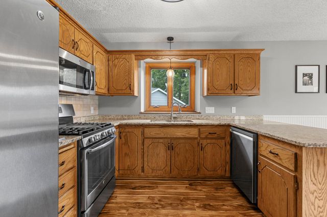 14366 Europa Avenue, Apple Valley, MN 55124