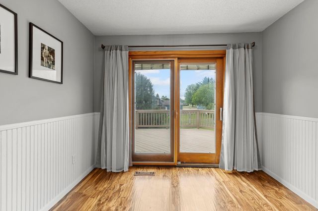 14366 Europa Avenue, Apple Valley, MN 55124