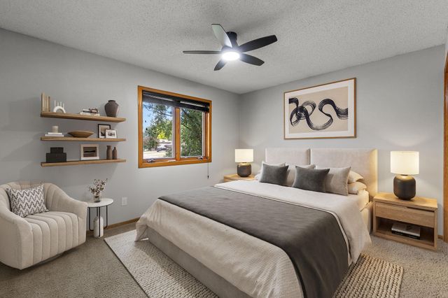 14366 Europa Avenue, Apple Valley, MN 55124