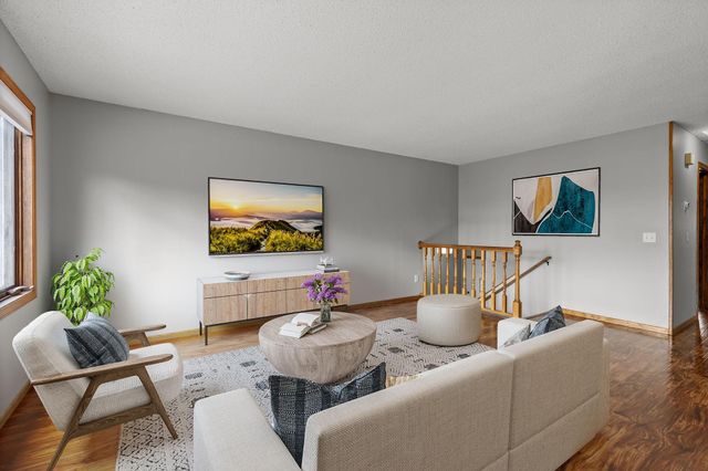 14366 Europa Avenue, Apple Valley, MN 55124