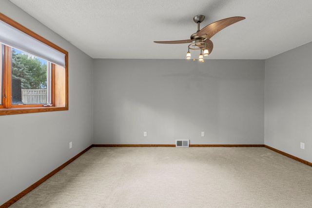 14366 Europa Avenue, Apple Valley, MN 55124
