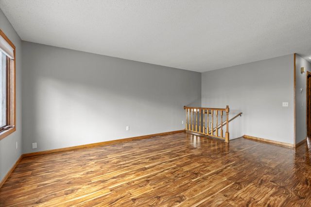 14366 Europa Avenue, Apple Valley, MN 55124