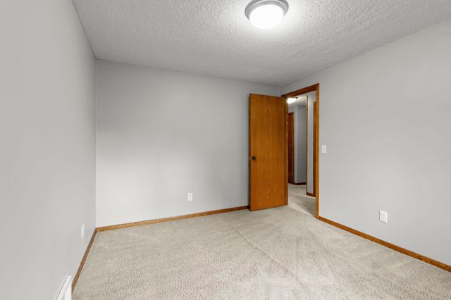 14366 Europa Avenue, Apple Valley, MN 55124