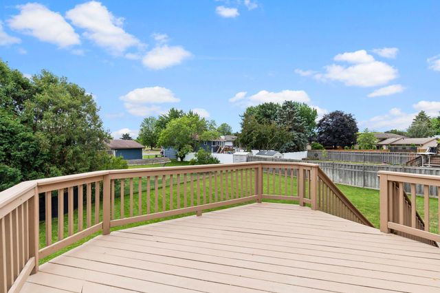 14366 Europa Avenue, Apple Valley, MN 55124