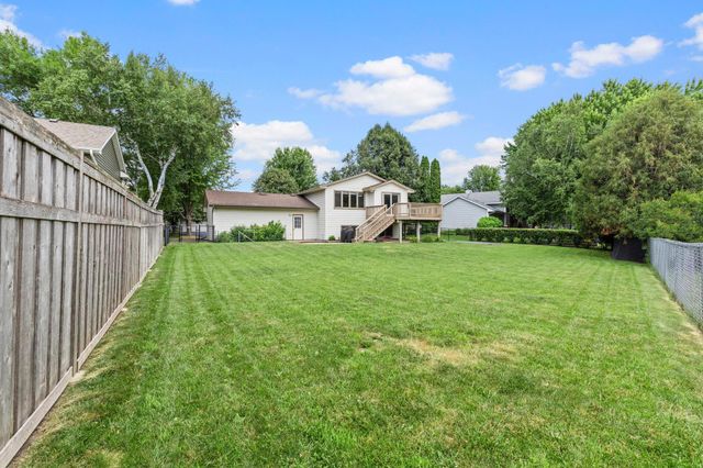 14366 Europa Avenue, Apple Valley, MN 55124