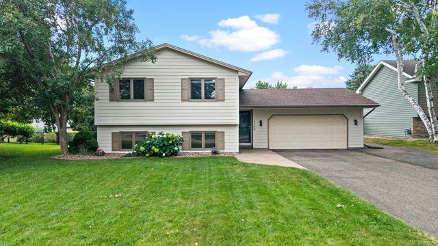 14366 Europa Avenue, Apple Valley, MN 55124