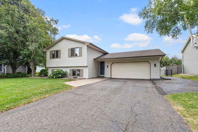 14366 Europa Avenue, Apple Valley, MN 55124