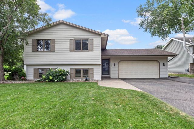 14366 Europa Avenue, Apple Valley, MN 55124