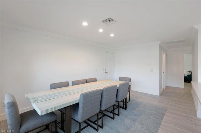 1250 Tuna CT, Naples, FL 34102