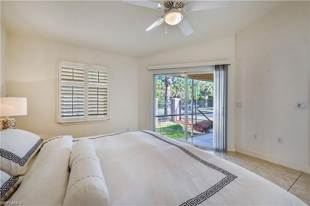 3505 Avion Woods CT 904, Naples, FL 34104