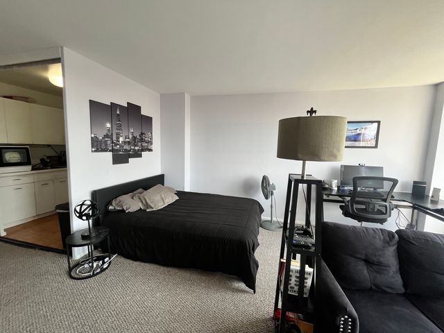 2400 N LAKEVIEW Avenue 814, Chicago, IL 60614
