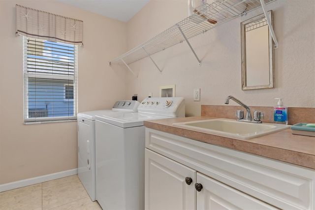 10123 TOPSAIL AVENUE, Englewood, FL 34224