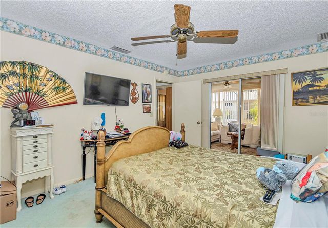 10841 SW 90TH COURT, Ocala, FL 34481