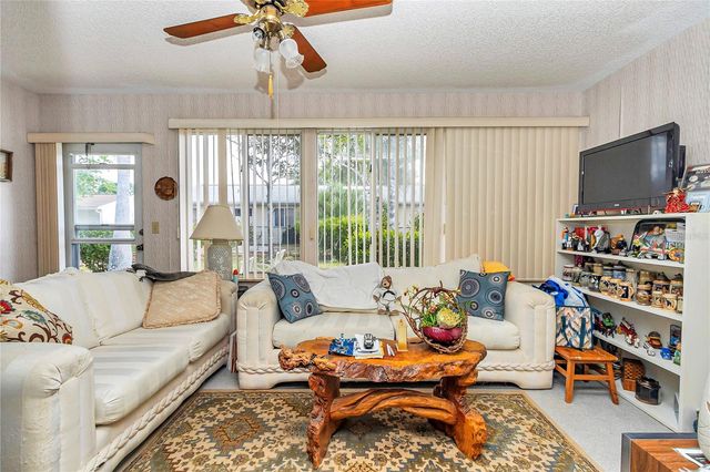 10841 SW 90TH COURT, Ocala, FL 34481