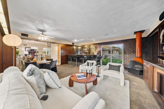 1261 Catalina, San Diego, CA 92107