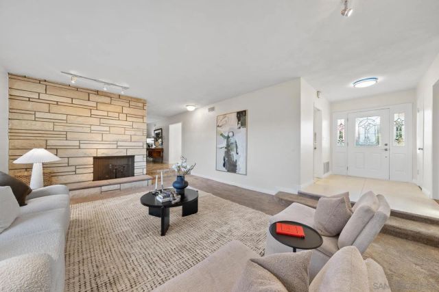 1261 Catalina, San Diego, CA 92107