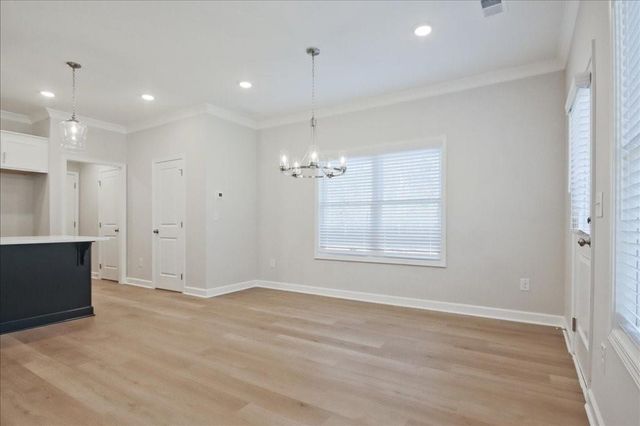 541 Feldspar Way, Lawrenceville, GA 30043