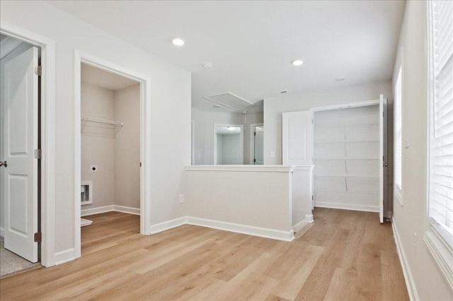 541 Feldspar Way, Lawrenceville, GA 30043