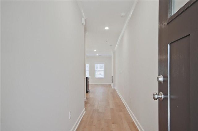 541 Feldspar Way, Lawrenceville, GA 30043