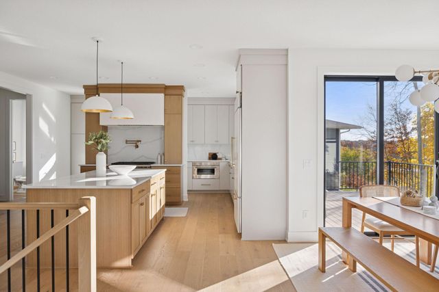 9975 194th Street W, Lakeville, MN 55044