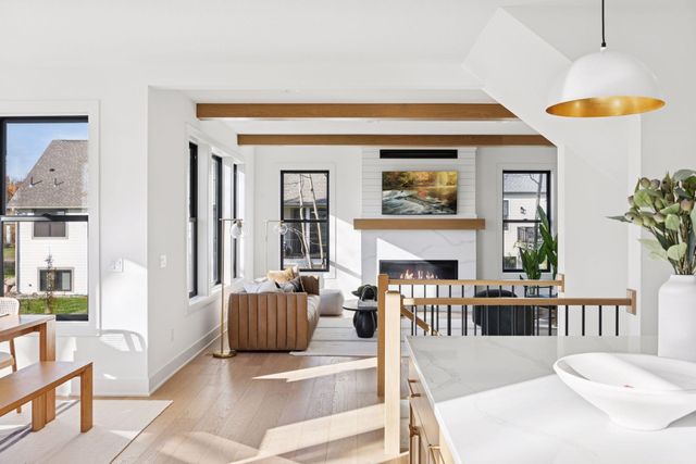 9975 194th Street W, Lakeville, MN 55044