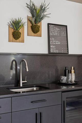 9975 194th Street W, Lakeville, MN 55044