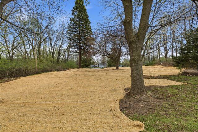 9975 194th Street W, Lakeville, MN 55044