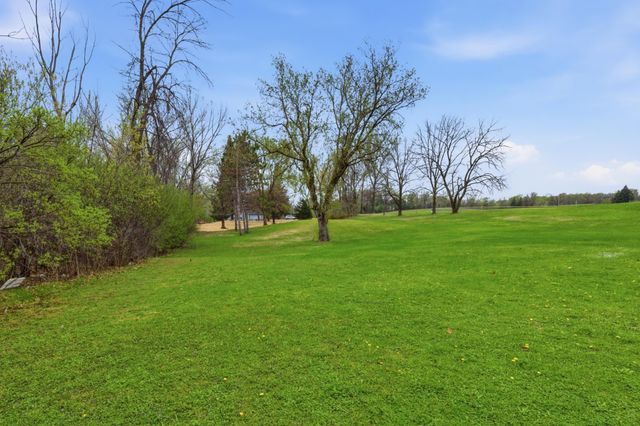 9975 194th Street W, Lakeville, MN 55044