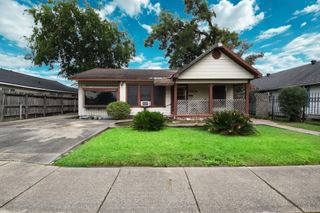 3614 Billingsley Street, Houston, TX 77009