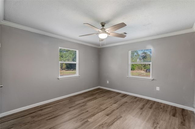 2705 21st Street, Hempstead, TX 77445