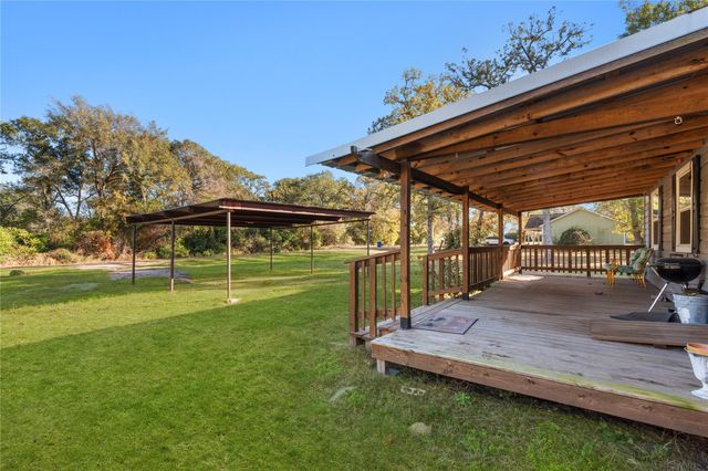 2705 21st Street, Hempstead, TX 77445