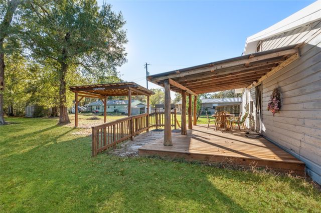 2705 21st Street, Hempstead, TX 77445