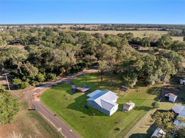 2705 21st Street, Hempstead, TX 77445