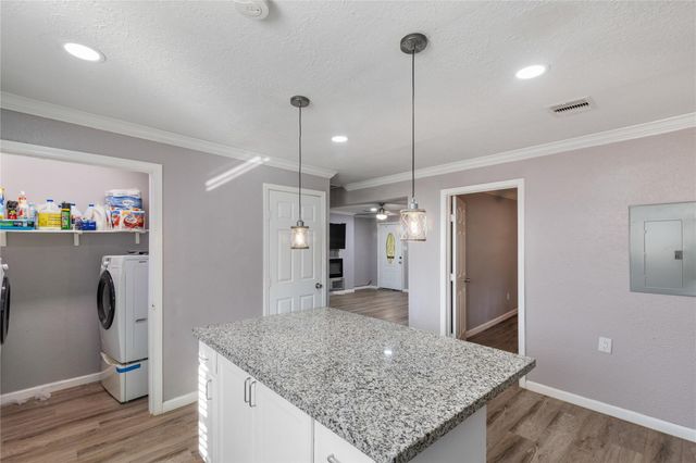 2705 21st Street, Hempstead, TX 77445