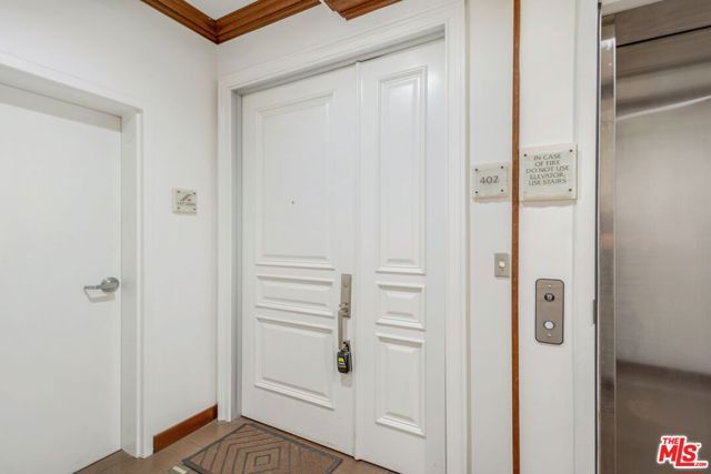 1316 Amherst Avenue 402, Los Angeles, CA 90025