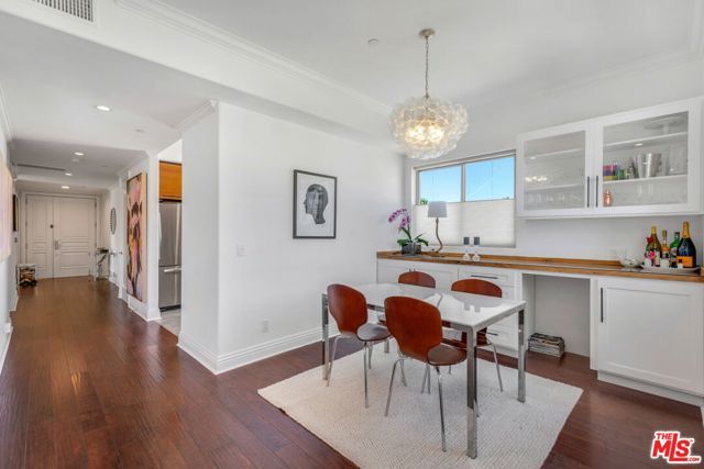 1316 Amherst Avenue 402, Los Angeles, CA 90025